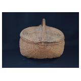 Antique Double Lidded Cape Cod Buttocks Basket