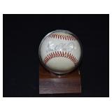 Baltimore Orioles FRANK ROBINSON Signed Baseball