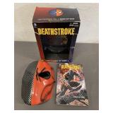 Deathstroke Vol.1 Gods Of War Book & Mask Set