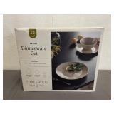 12 Pc Aralia Dinnerware Set