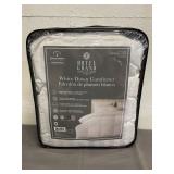 Hotel Grand White Down Comforter Size Twin