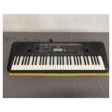 Yamaha PSR E263 Electric Piano