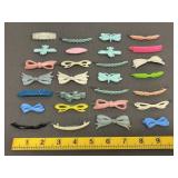 28 Vintage Plastic Hair Barrettes & Clips