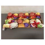 6 Giggle Scape Plushie Sets