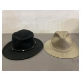 Size M Canvas  & L Wool Hat
