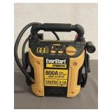 EverStart Maxx 800A Peak Battery Jump Starter