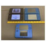 2 Nintendo DS & 1 Nintendo 2DS Handhelds