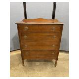 Vintage 4-Drawer Dresser On Wheels