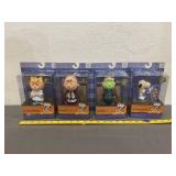 4 Peanuts Vinyl Figures NWT