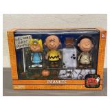 Peanuts Figure Collection NWT