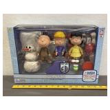 A Charlie Brown Christmas Peanuts Figure Set MWT