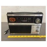 Vintage Windsor AM/FM - TV1/TV2 - WB Radio