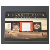 2002 Fleer Cal Ripken Jr Game Worn Pants SP