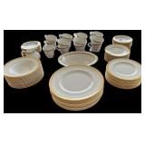 ROYAL DOULTON DINNER SERVICE