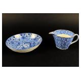 BLUE AND WHITE PEARLWARE