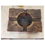 Lobeco vintage wood ash tray