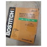 Box of narrow crown staples 1'