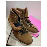 Sorel boots size 8.5