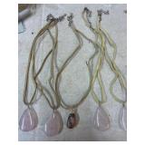 5 Necklaces rose quartz, etc