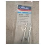 Weaver top mount base nib