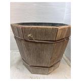 Wood Planter os