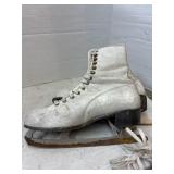 Vintage Sheffield Canada Ice Skates