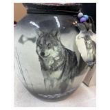 Wolf Vase