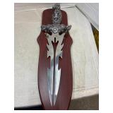 Dragon Fantasy Sword