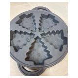Cast Iron Christmas Tree Baking Pan