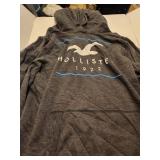 Hollister Sweatshirt Large