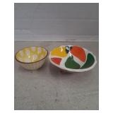 Salsa bowl and pinch pot