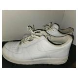 Nike Air sz 17 Shoes