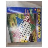 Chinese Checkers (all pieces are there)