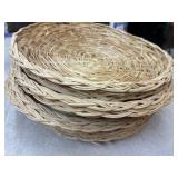 Wicker Plate Holders