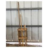 Wood rack with handles and Dowels T1