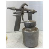 Campbell Hausfeld model DH-3000 paint spray gun