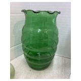 Ribbed Beehive Vase