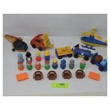 Vtg Fisher Price Little People