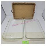 (2) Pyrex 9x13 Pans & Casserole Basket 233-N
