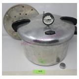 Presto 16Qt Cooker/Canner