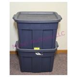(2) Navy 18 Gal Totes Rubbermade