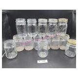 (14) Pint Jars Ball