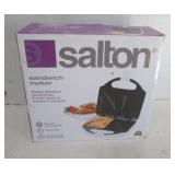 NEW SALTON SANDWICH MAKER