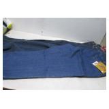 LOT OF 2 NEW WOMENS JEANS SIZE 12, SEE PICTURE