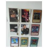 VINTAGE COLLECTIBLE BATMAN & OTHER CARDS,