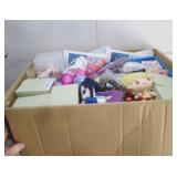 LARGE BOX FILLED WITH VARIOS NEW ITEMS