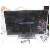 GUC SAMSUG TV WITH REMOTE