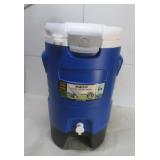 GUC IGLOO 5 GAL BEVERAGE COOLER ON WHEELS