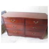 GUC 6 DRAWER WOODEN DRESSER