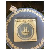 2 Wedgwood Christmas Plates 1976-1977- 8" Dia.